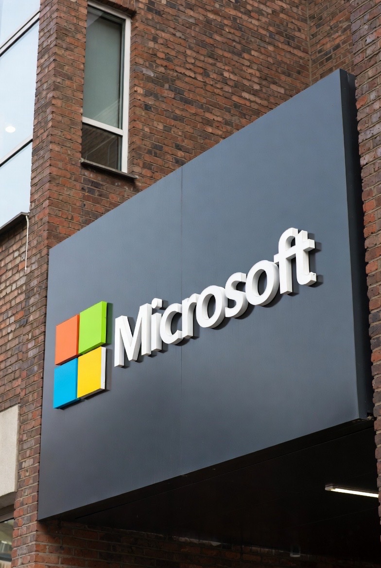 Pirat_Nation's tweet photo. A Brazilian PC gamer says he successfully sued Microsoft after his account was blocked and he was told to repurchase his digital games.

According to the user, a Brazilian court ruled that Microsoft must restore access to his account within 15 days or face daily fines. 
The court also ordered the company to pay R$2,000 (around US$400) in compensation for moral damages.

The court document states that Microsoft must unblock the account linked to the user’s email and return access to all games and content associated with it.