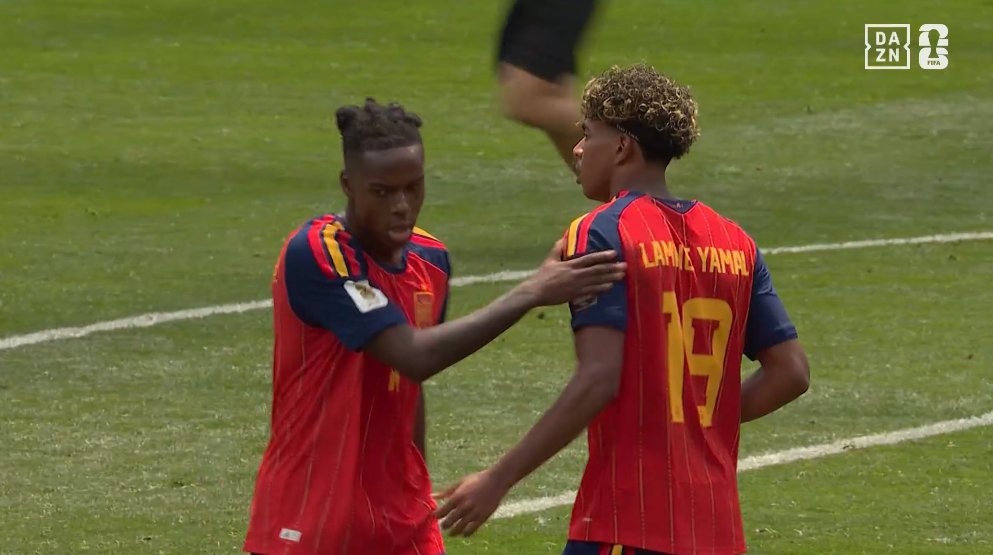 FPL_sieltam's tweet photo. FT. Spain 2-1 Belgium. 🇪🇸🇧🇪 

MY ESPAÑA AKAN TANTANG FRANCE DI SEMI FINAL! 

BINGUNG INGIN KETIK APA TAPI KALIAN HEBAT BANG ESPAÑA!

MY ESPAÑA ARE GOING TO DALLAS!

TERIMA KASIH SUDAH MENDUKUNG ESPAÑA KAWAN-KAWAN!

TIMNAS KEDUAKU LOLOS KE SEMIFINAL! GOKIL! 

— #FeelEveryGoal di #FIFAWorldCup bersama @toshibatv_id.

#VamosEspaña #ESPBEL