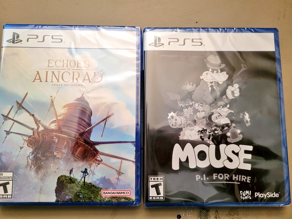 SealabCaptain's tweet photo. @mousethegame @saogames Got my copy! Thank you for putting on physical! PHYSICAL FULL ON DISK MATTERS.....@PlayStation..........no disk, no purchase. Course correct. https://t.co/vNIAVOdmgS