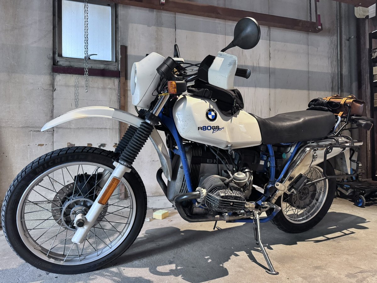 chicken's tweet photo. 本日も単車通勤。久々にGS。

今日の予定は多分午前中で終わるので、午後からちょっと遠回りで退勤できるかな？ https://t.co/GpDBs5dfPZ