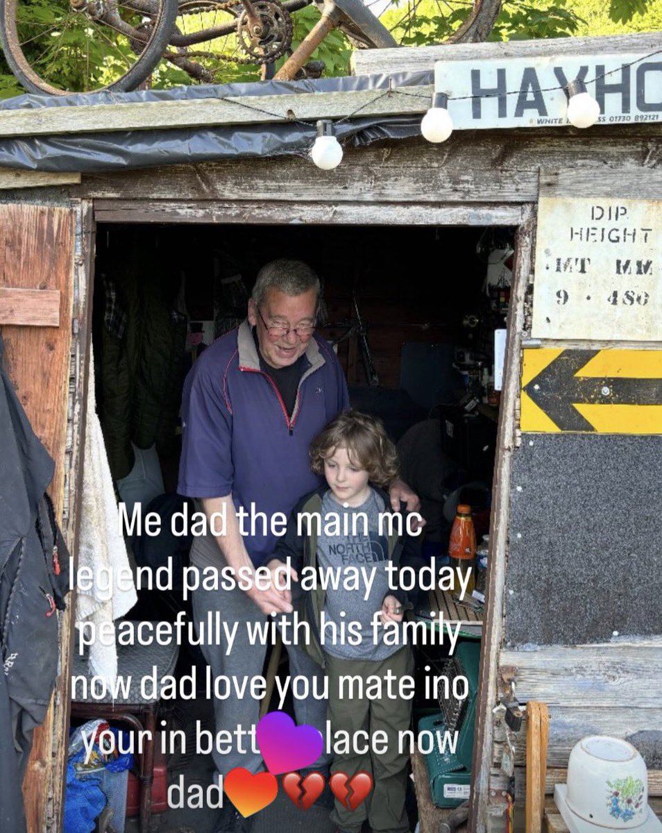 themaclfc's tweet photo. Rest easy dad love you and watch over us all mate xx❤️🙏❤️🙏❤️💪 love ya 4 ever xx https://t.co/QNQdJX5yNO