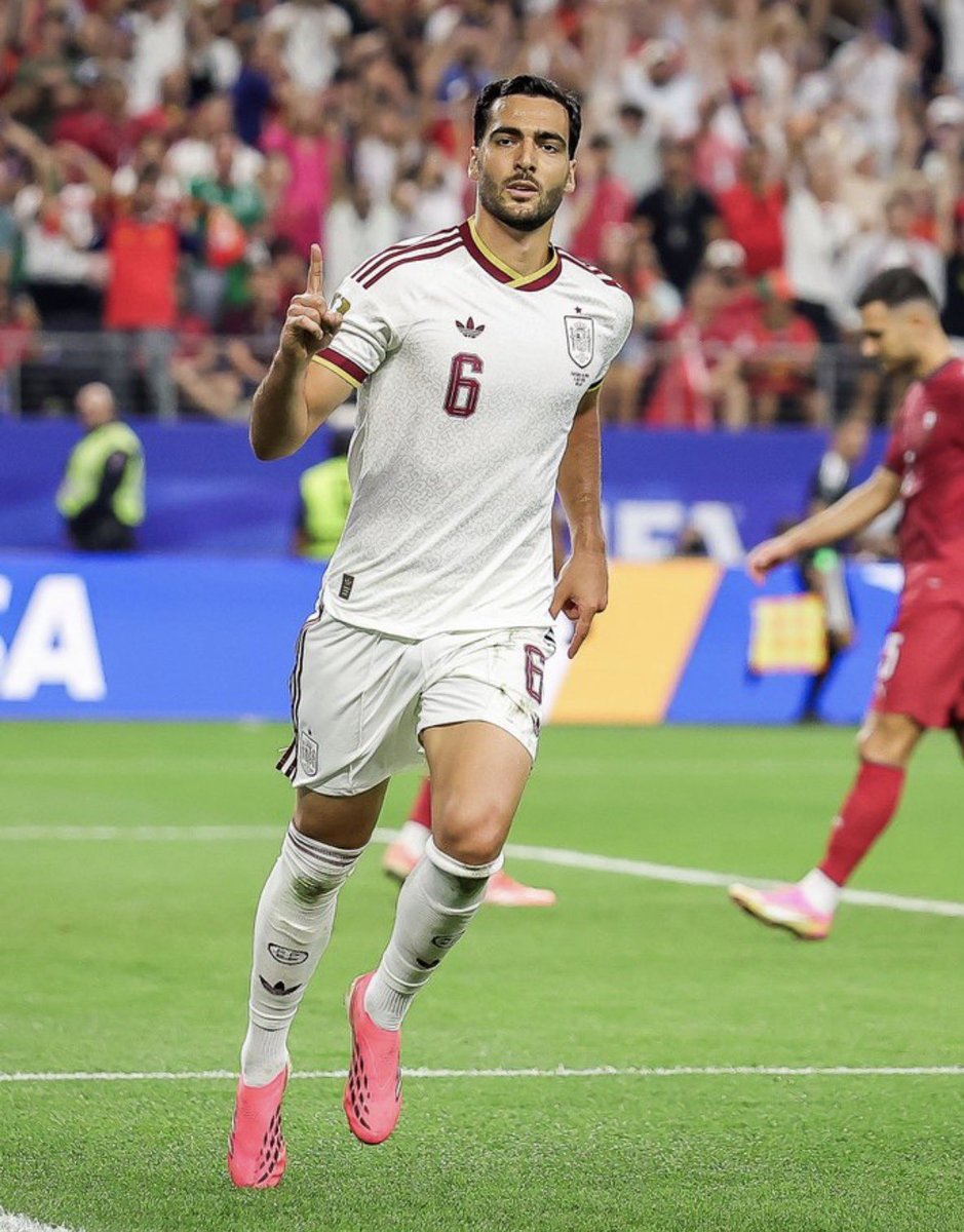TrungTPhan's tweet photo. Merino subbed in 85th minute against Portugal and scores winning goal at 91st minute.

Merino subbed in at 86th minute against Belgium and scores winning goal at 88th minute.

ABC. Always. Be. Closing. https://t.co/LPEj16zDle