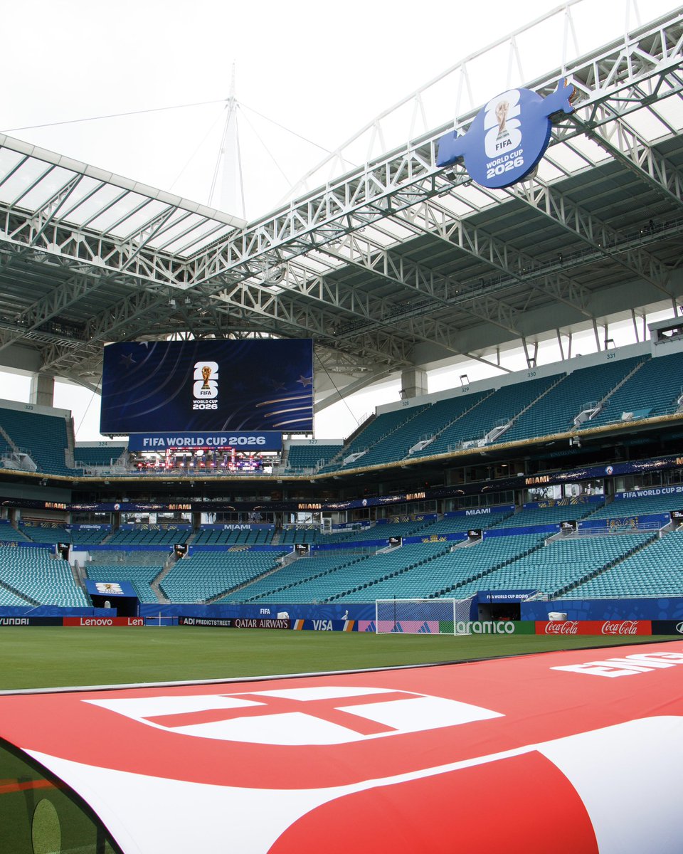 Hard Rock Stadium tweet media