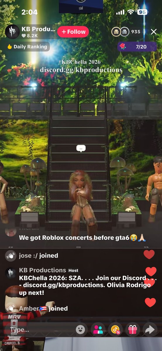 crfurrsty's tweet photo. szachella on tiktok live… https://t.co/LP3nBhwftM