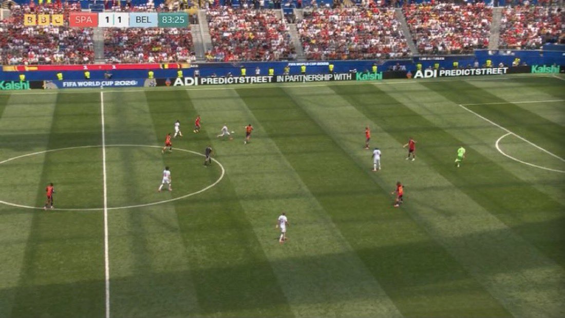 JeffFcb14's tweet photo. Todo en el mismo partido, no es serio que Joan no sea titular https://t.co/b8sLxzraqF