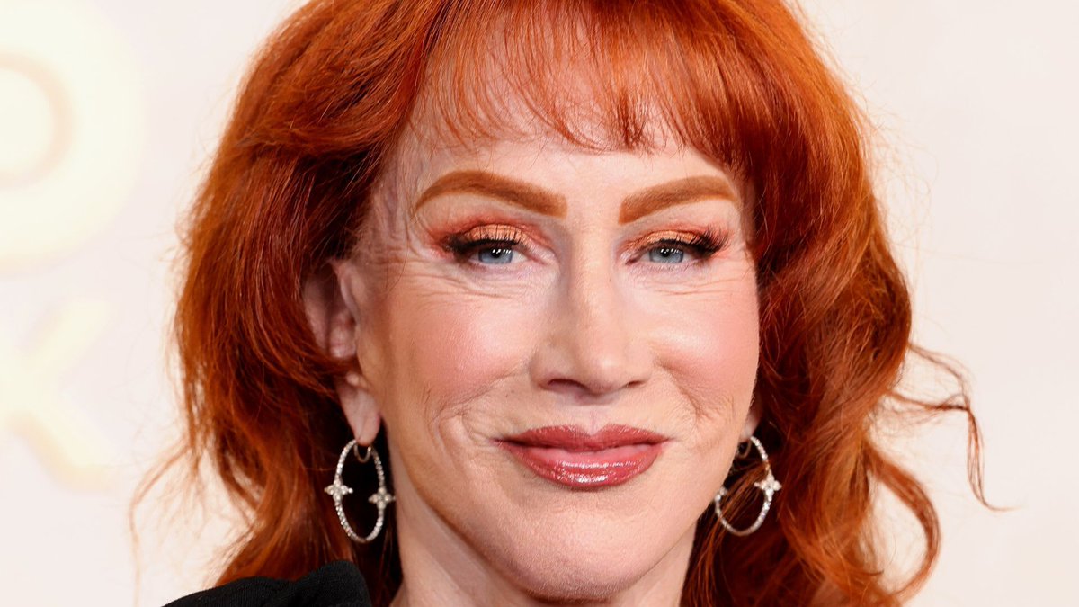 Complex's tweet photo. Kathy Griffin Teases Romance With 22-Year-Old Man: ‘Have at It, Internet’ Details: https://t.co/IwxrQjMIaH https://t.co/nncojJlHVP