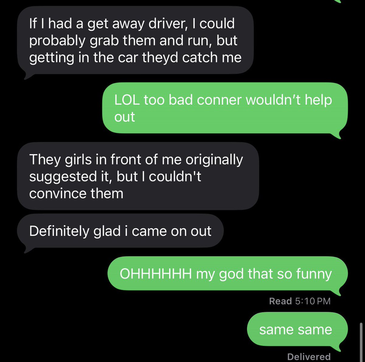 catcope_'s tweet photo. i asked if he thought he might be able to get two of the totes to give one to a friend i’m sobbing 

he’s so funny making friends in line https://t.co/sCEHTU2yN7