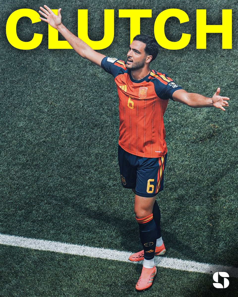 Squawka's tweet photo. Mikel Merino has scored three goals for Spain at the World Cup and the European Championships:

◉ 119' winner vs. Germany (QF)
◉ 90+1' winner vs. Portugal (L16) 
◉ 88' winner vs. Belgium (QF)

He's done it again. 🤯 https://t.co/mStCOckNaN