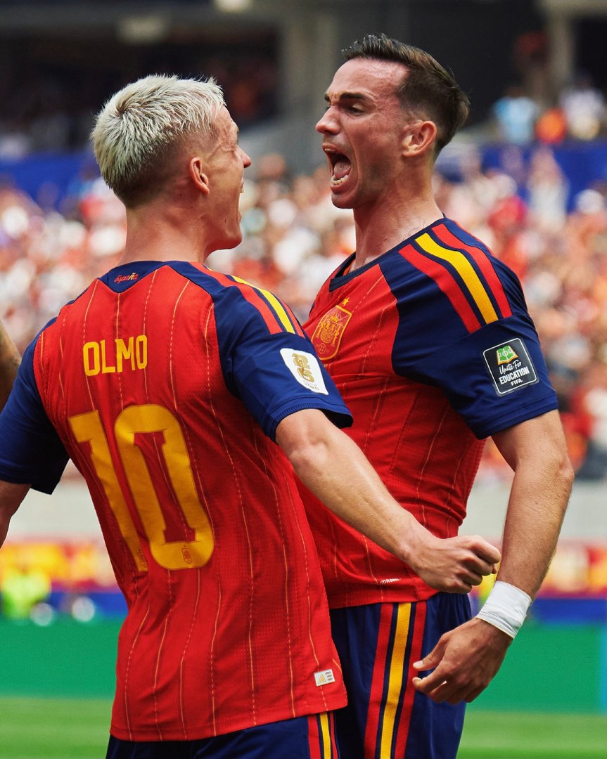 comarcaltv's tweet photo. 🚨 ÚLTIMA HORA | España, a semifinales del Mundial 2026

🇪🇸 La Selección Española ya está entre las cuatro mejores del Mundial 2026 tras imponerse por 2-1 a Bélgica en un vibrante duelo de cuartos de final https://t.co/a7nW5xpWcQ