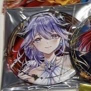 kusunoki_green's tweet photo. @ru_wcat 検索より失礼します。
サヤ缶バを1〜2点、定価+送料でお譲り頂くことは可能でしょうか……？
ポストの趣旨とは異なるお願いで大変申し訳ございません。
難しければ、画像のサテラ、ジン、シェヲル缶バでしたらサヤ1に対し複数提供可能です。
ご検討いただけますと幸いです。
よろしくお願い致します。 https://t.co/dVaRolKiiY