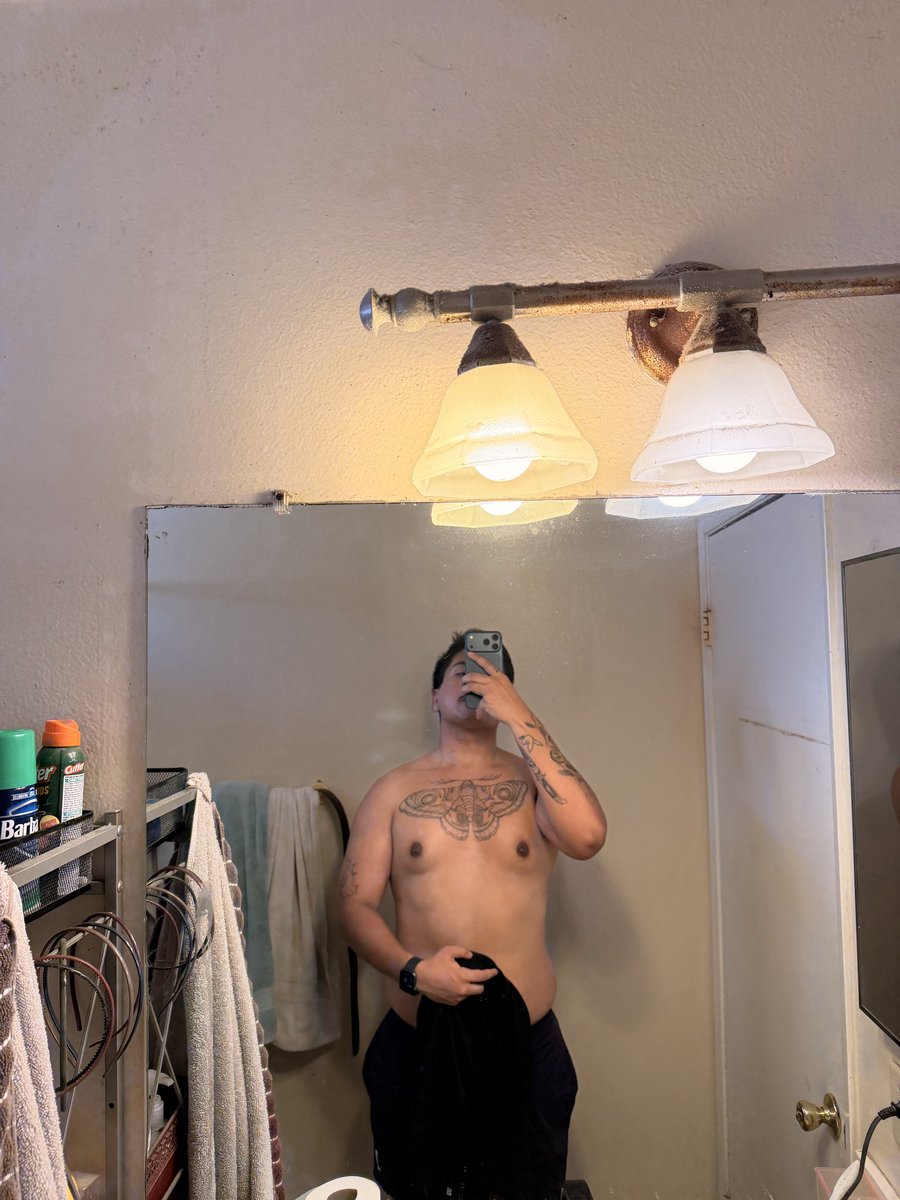 CCerda_'s tweet photo. Leg day 😮‍💨 https://t.co/QUF1IyKyb9