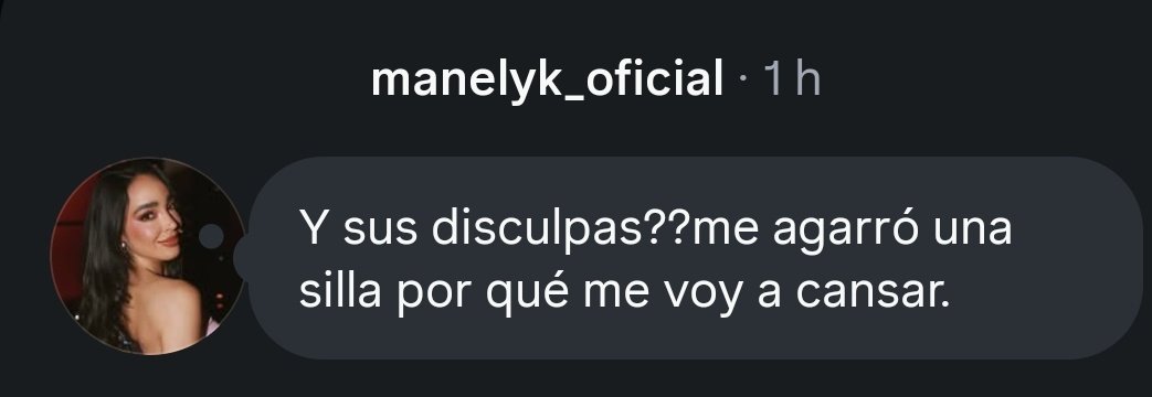 CarmenG6's tweet photo. Siento que el marido de la asquerosa de chiky tiene un poster de #Manelyk y se lo pega en la cara  para poder cojersel@ 🤣🤣🤣🤣🤣 

Un ardor tiene esta loca! 
#Encasacontelemundo
Dan asco ....menos Clovis😏 https://t.co/tYOMp6Wxb1