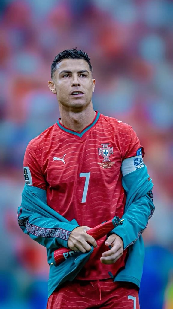 CR7Fanm's tweet photo. https://t.co/8WOpyG0sku