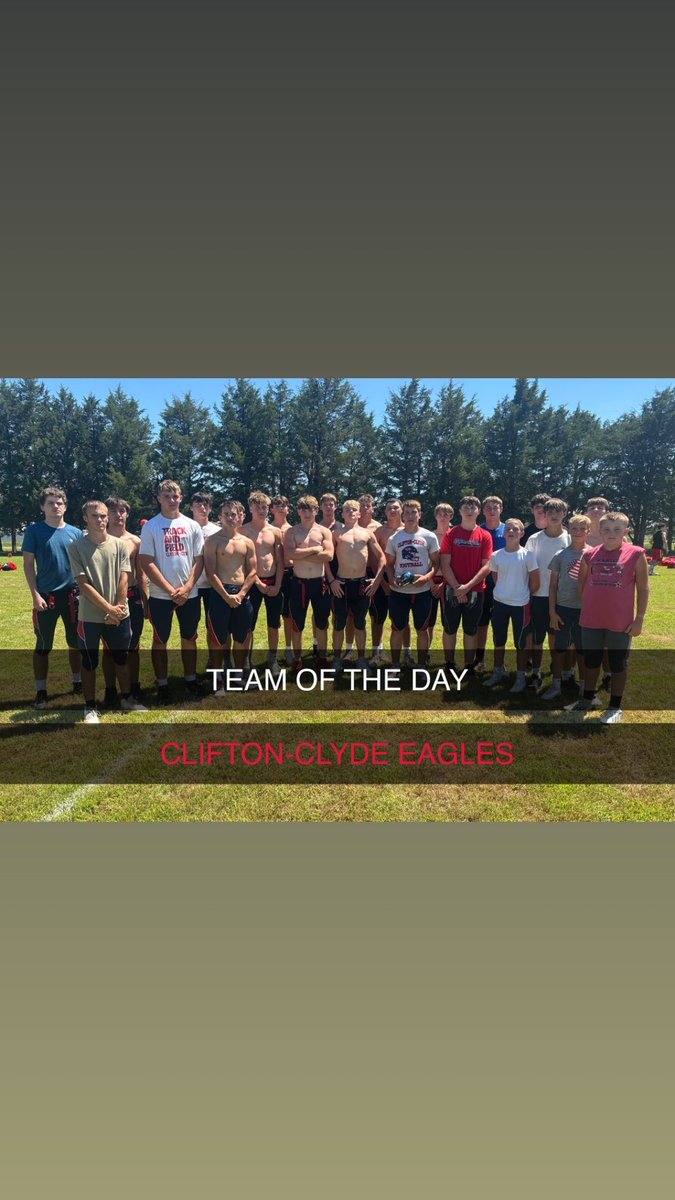 epicteamcamps's tweet photo. Gonna be a great season!🏈🔥🏆 @coachsteinbrock 
#epicfootballcamps
Sponsored by @GameOne_USA Lee Williams https://t.co/AOdJelbozn
