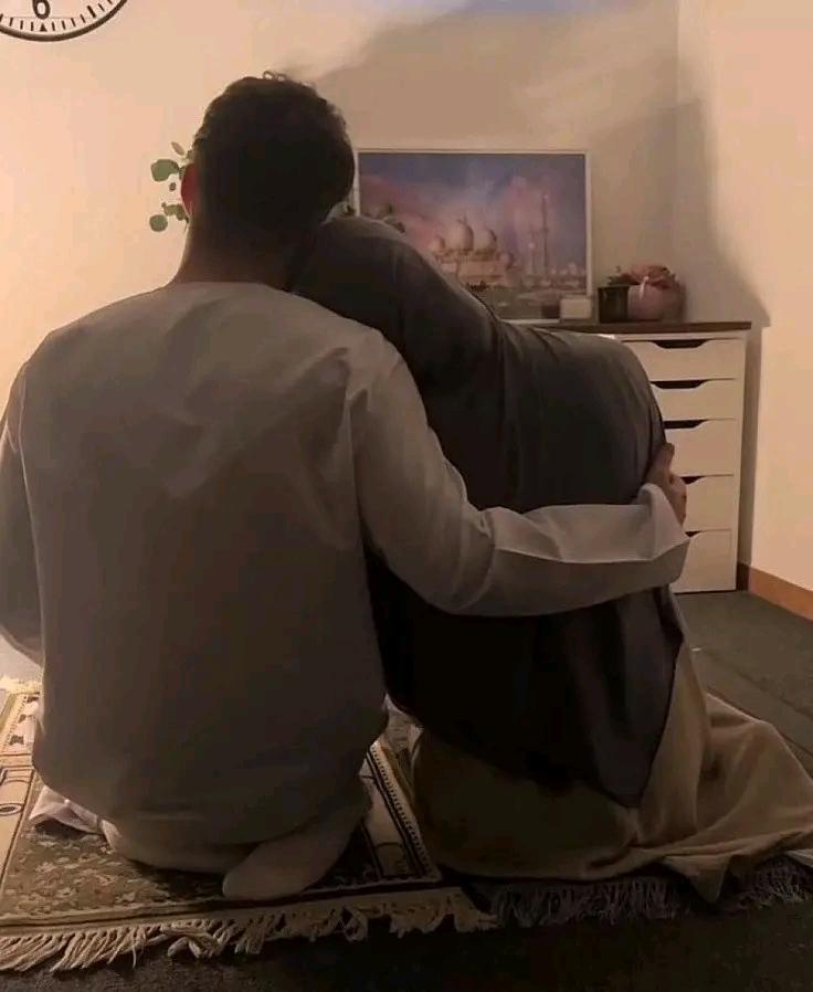 Phatymarh44's tweet photo. Could be us? 🖤 https://t.co/1fkrZNNIqB