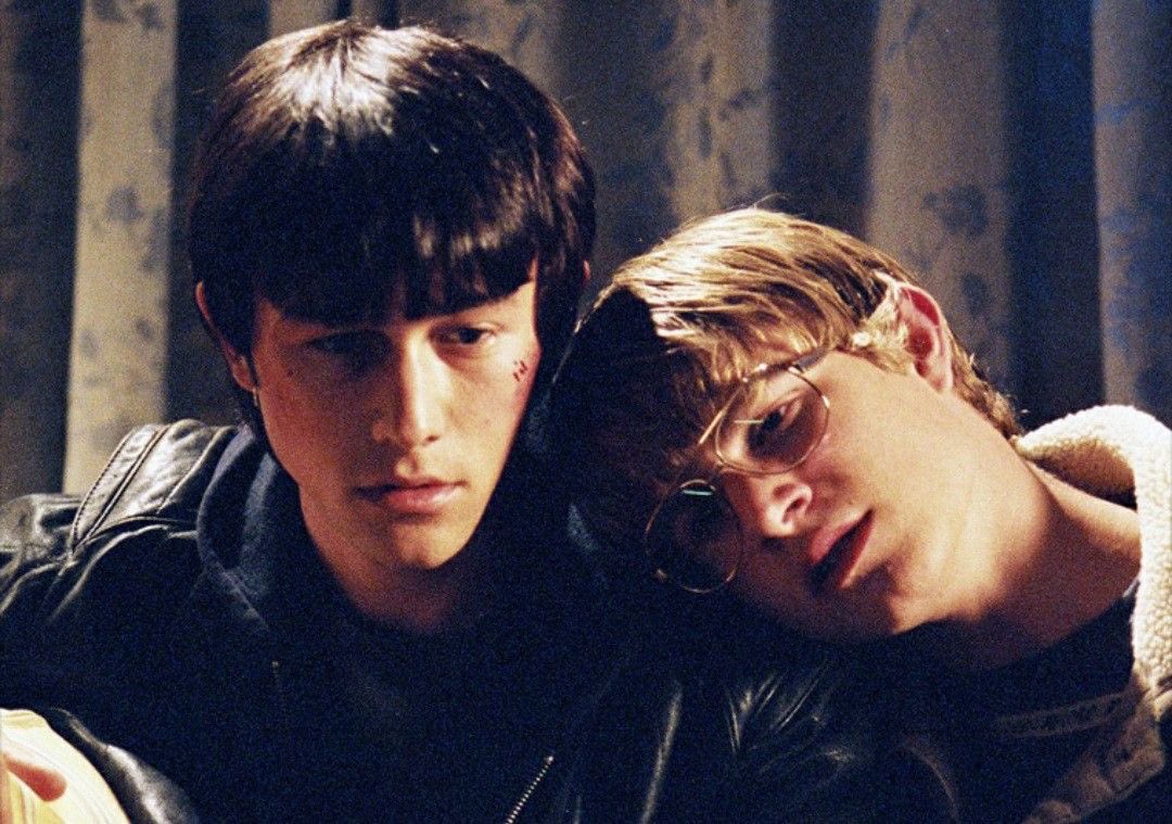 wesartistes's tweet photo. Mysterious Skin (2004) https://t.co/pGZ48ClmFv
