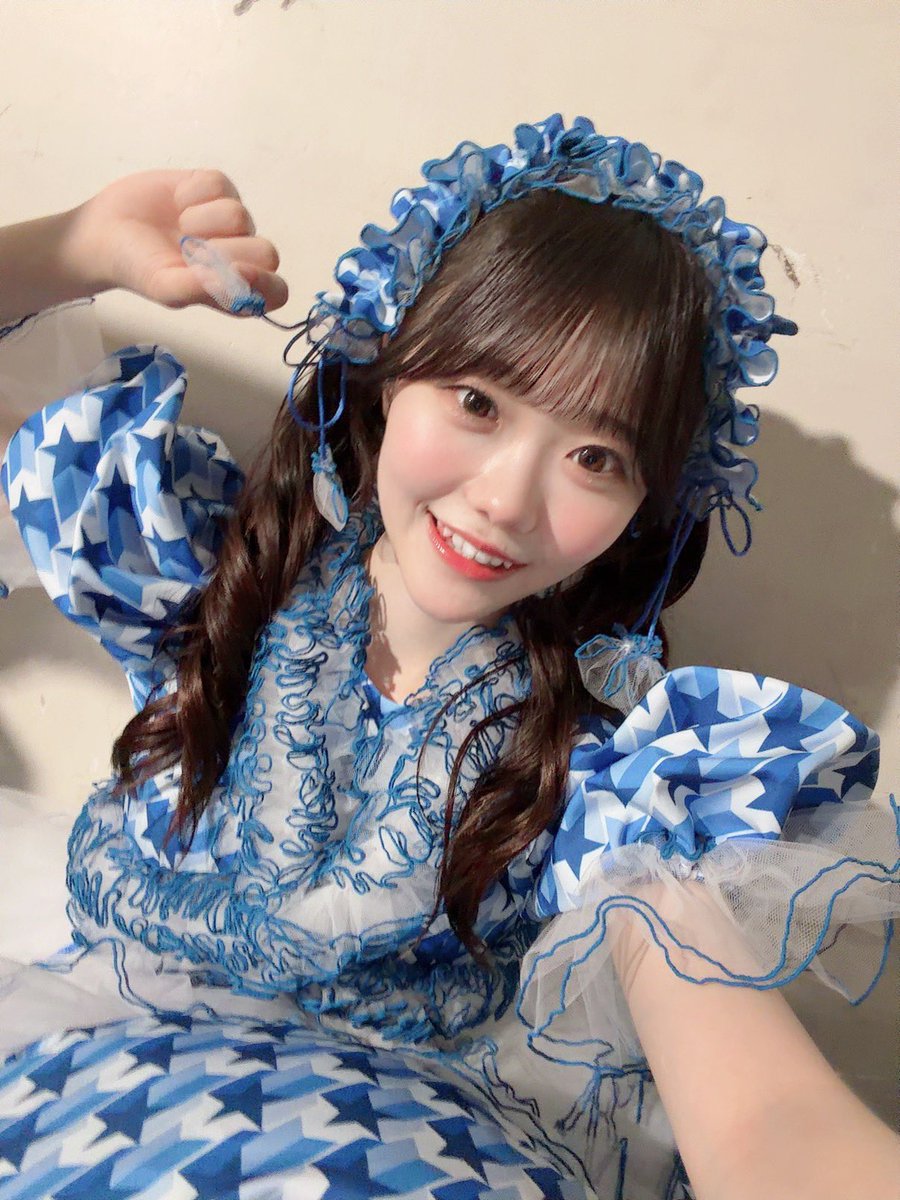 まりんさんおっはよう！🪐 またまた新衣装めっちゃかわいい〜ね