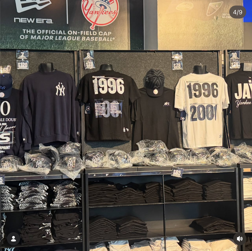 Hovette4L's tweet photo. Pictures of stadium merch for night 1: reasonable doubt 🔥🔥🔥. The stadium merch and the pop up are not the same! I definitely see some new pieces in there. https://t.co/22viTh1rh6