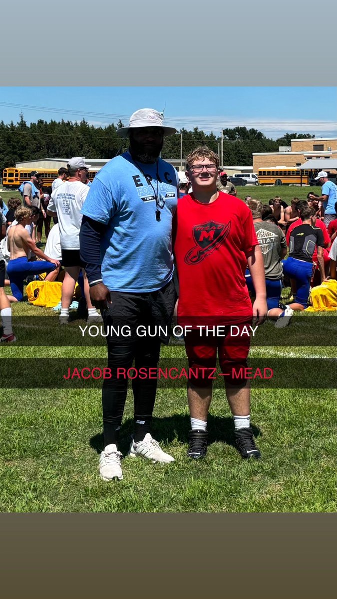 epicteamcamps's tweet photo. Youth movement! 💥✅
@MeadRaiderFBall 
#epicfootballcamps https://t.co/PxCcslfqyo