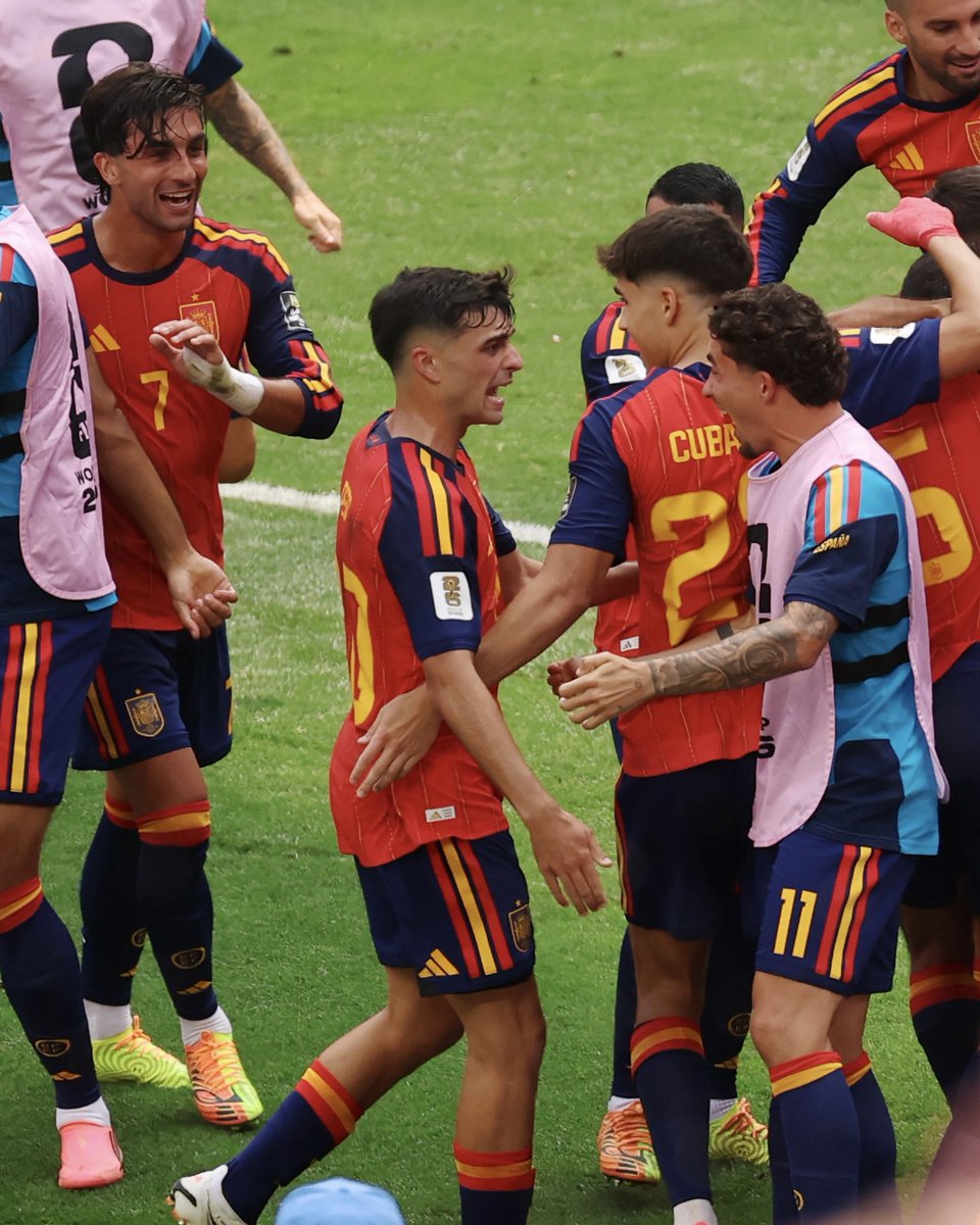 FC Barcelona tweet media