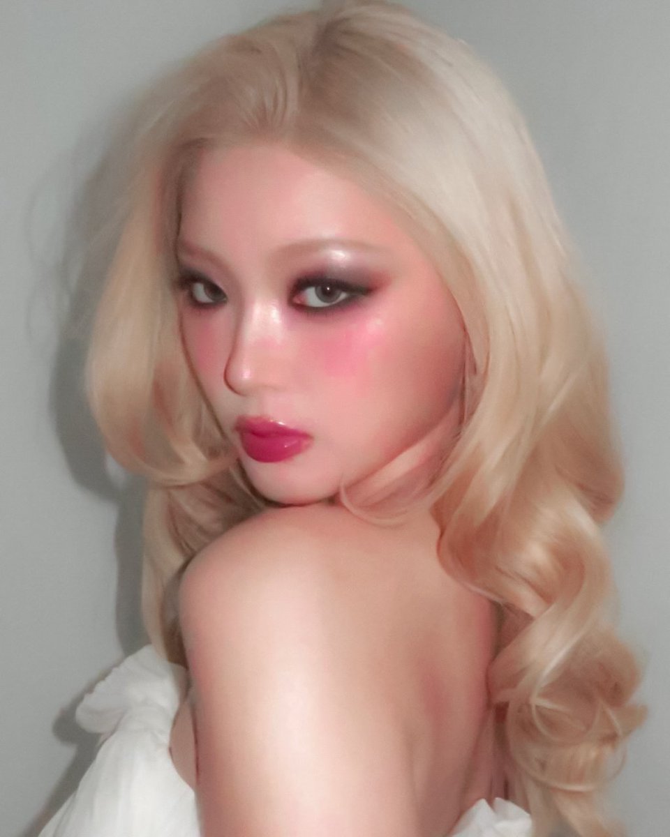 LIPSRED__'s tweet photo. ⠀⠀
⠀⠀ https://t.co/9cuh5ez7c0