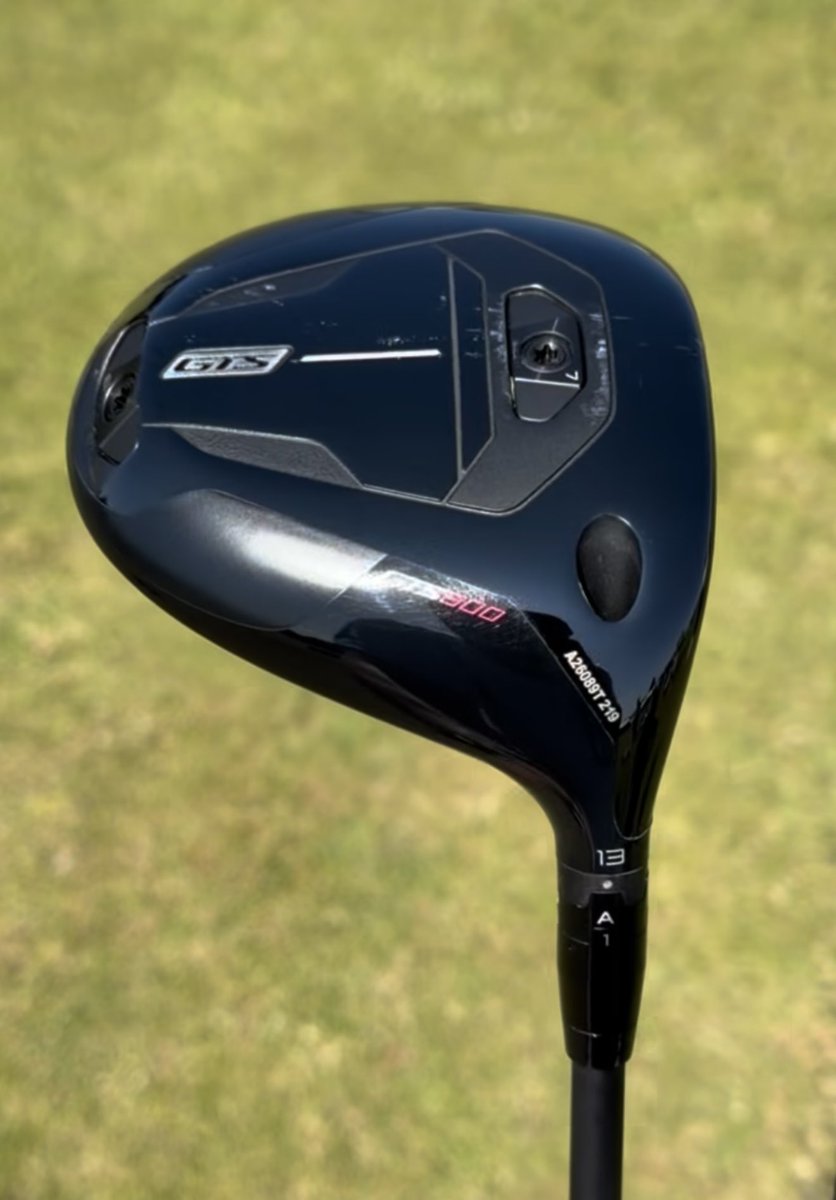 NoLifePAR72's tweet photo. ミニドラGTS300
意外と後ろのウエイト重いのね
発売するヘッドと同じかはわかないけど
ミニドラもGTSにした方がたぶん流れがいいと思うけど、クアンタムミニがかなりいいからこれは悩むとろだな https://t.co/MXTmkwgQEn