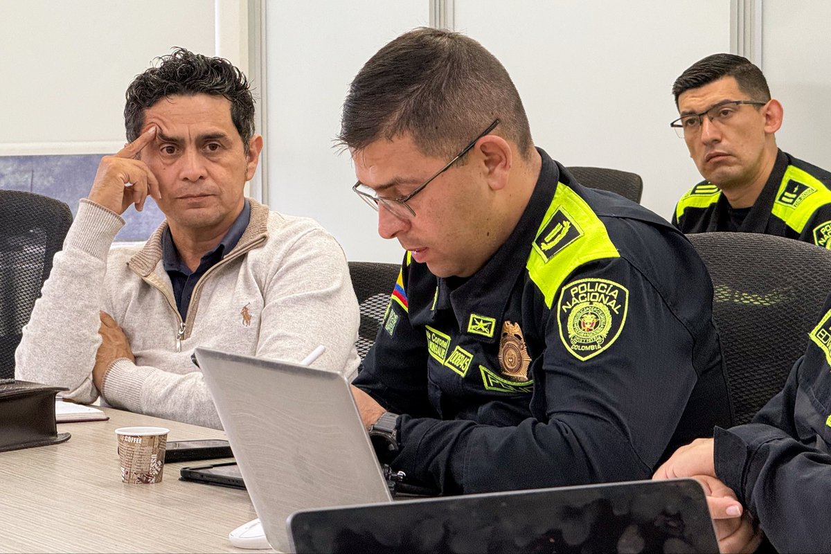 GobMeta's tweet photo. En Comité de Orden Público seguimos trabajando de manera articulada con la Fuerza Pública y entidades competentes para tomar decisiones que contribuyan a la prevención del delito y al fortalecimiento de la seguridad en el territorio. https://t.co/4NTVmq02th