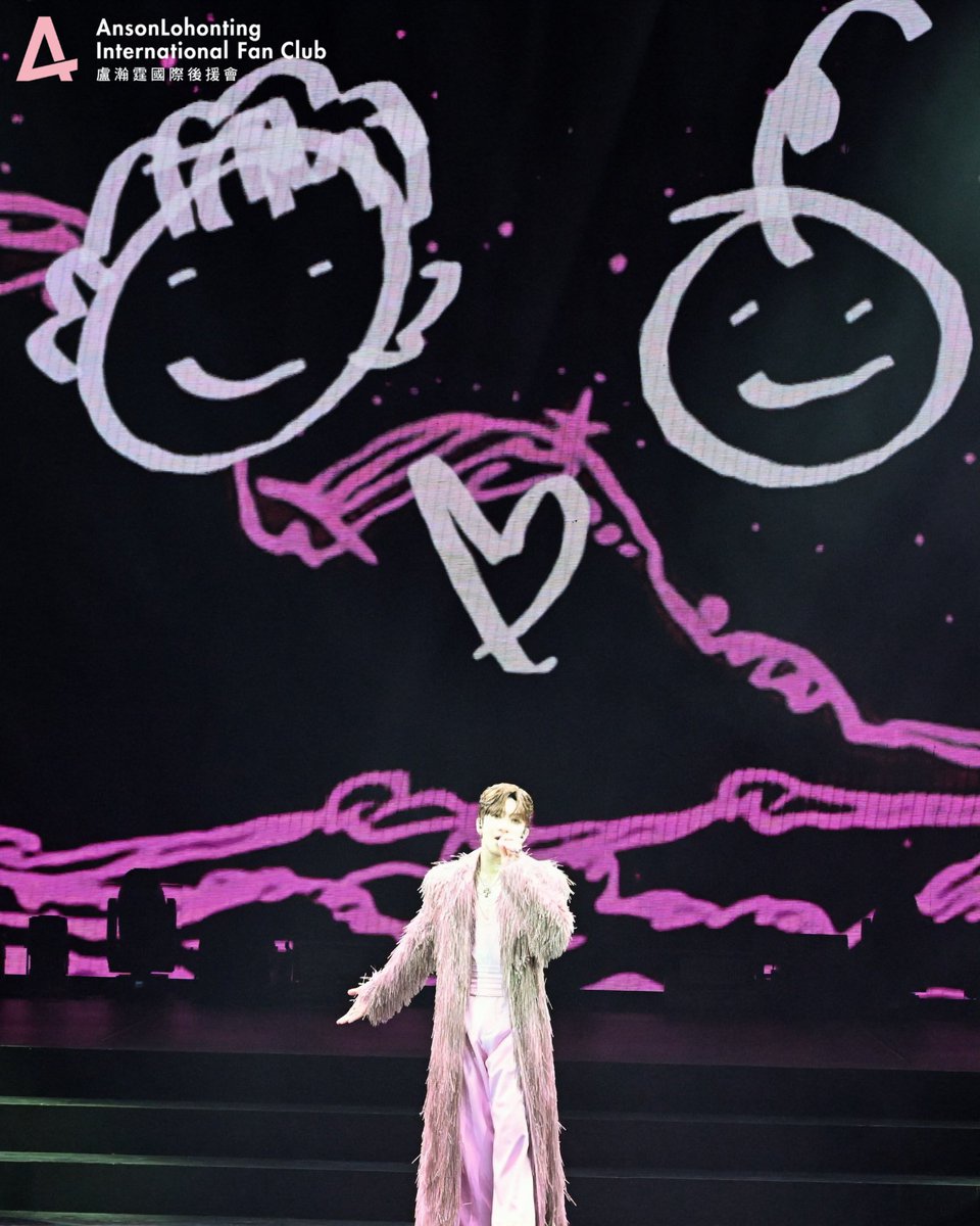 ansonlo_intl_fc's tweet photo. ‍2026.07.03-2026.07.04《Katch 音樂娛樂平台呈獻：ANSON LO “KINGDOM” LIVE TOUR 2026 - MACAO》

👱🏻‍♂️教主と神徒👶🏻お互いを想い合う愛情🥹♥️
⁡ 
@ansonlo_intlfc 
@MIRROR_weare 
#盧瀚霆 #AnsonLo #教主
#KINGDOMLiveTour2026Macao
#アンソン・ロー https://t.co/kaia6ZL4c7