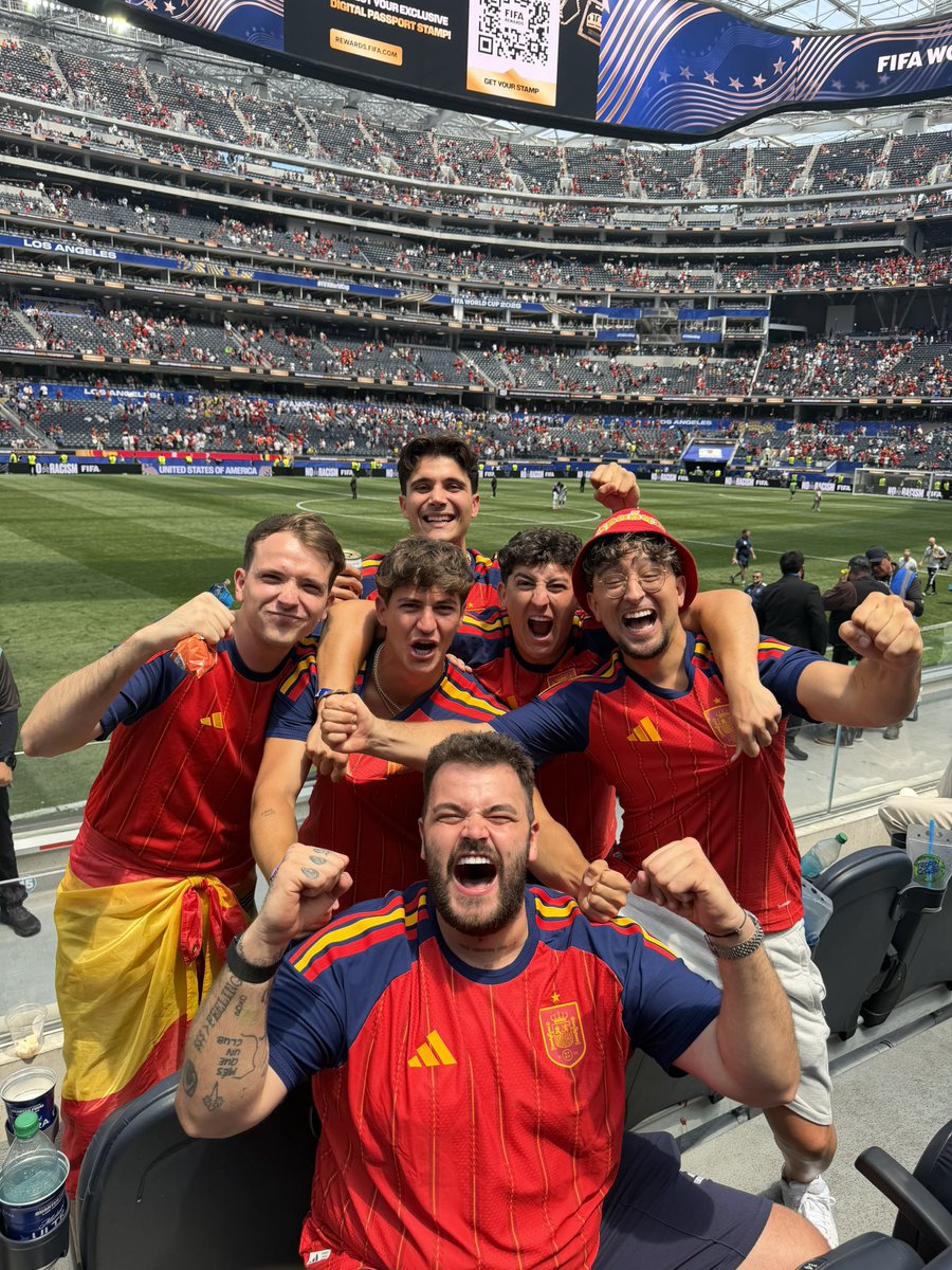 Spursito's tweet photo. YEEEESSSSSSAAAAAA https://t.co/ziMo3ck0jJ