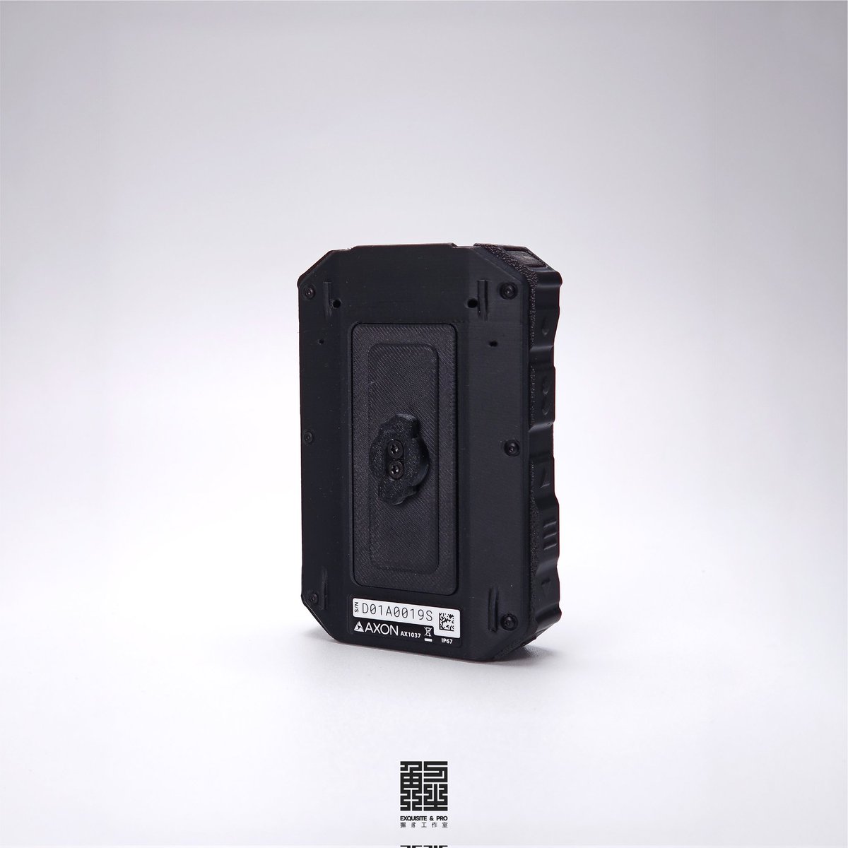 DaXia_tactical's tweet photo. Cosplay prop models of the Axon Body 4 manufactured via FDM 3D printing are now available on Taobao and Xianyu. A more exquisitely detailed variant at a slightly higher price will be released soon.
#leplayer https://t.co/IG5oO79eVI