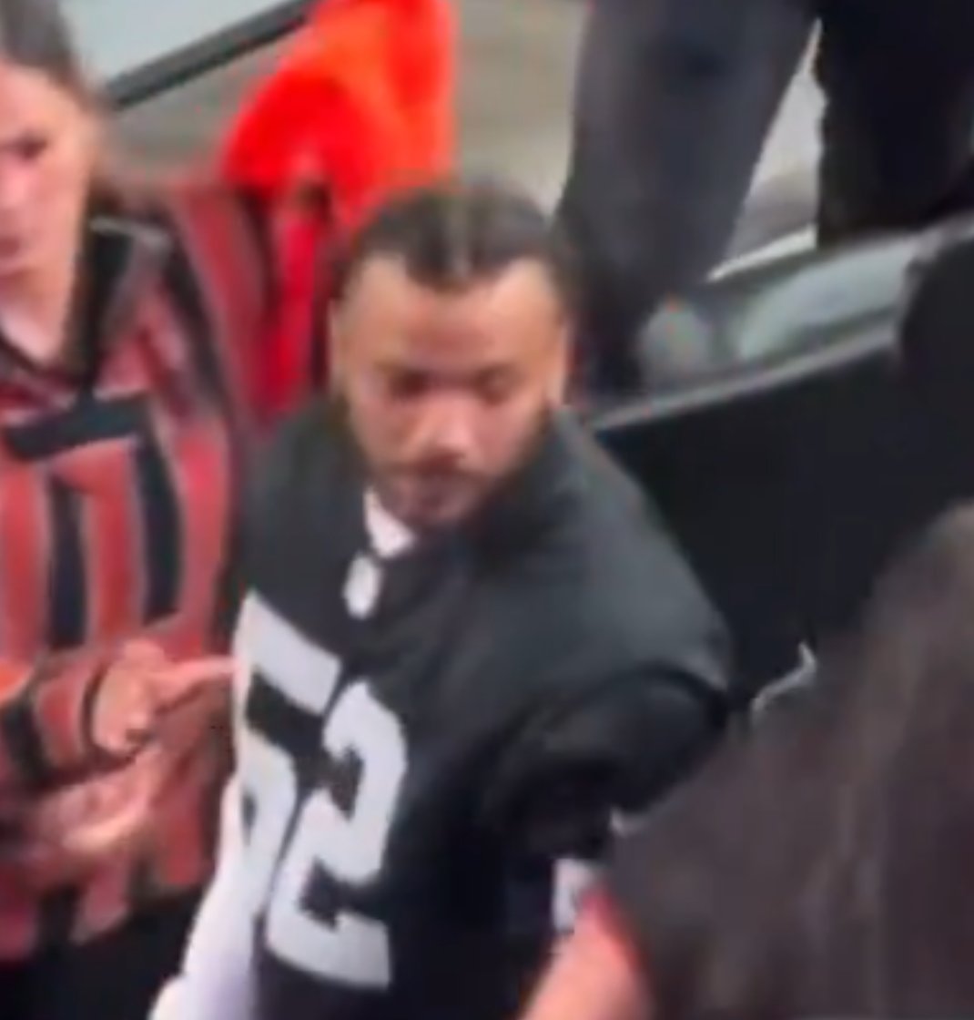 DanClarkSports's tweet photo. This is the cunt from the Oracle Park brawl.

He's been found, arrested and charged.

From the footage I have seen, he:

• dragged (by the hair), held down, and kicked a woman 4 times.

• punched that woman, and another woman, a combined 12 times.

Enjoy prison, piece of shit. https://t.co/SjJbilhUMW