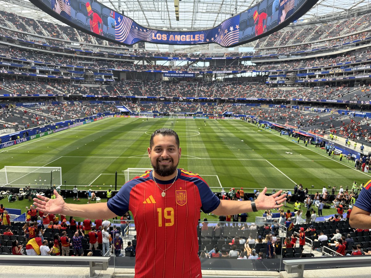 JDiegoC's tweet photo. España! 
#spain #worldcup #fifa https://t.co/ce4QftKvgm