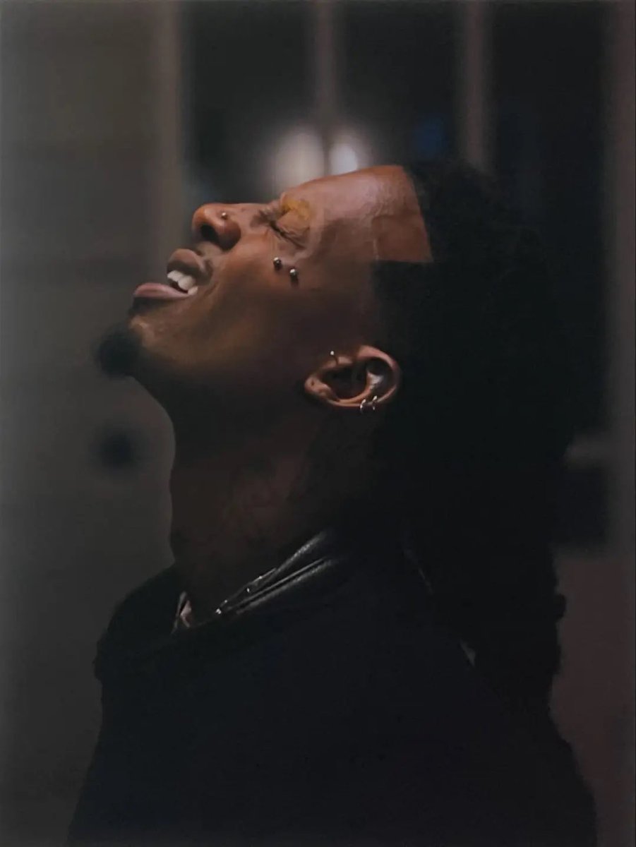 cartisburner__'s tweet photo. Unseen photos of Playboi Carti at music video shoot (2023) https://t.co/2kQXy1UxVH