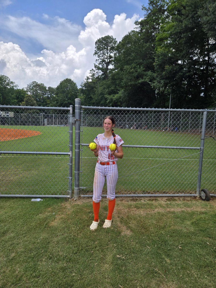 Unity 16U Clark tweet media