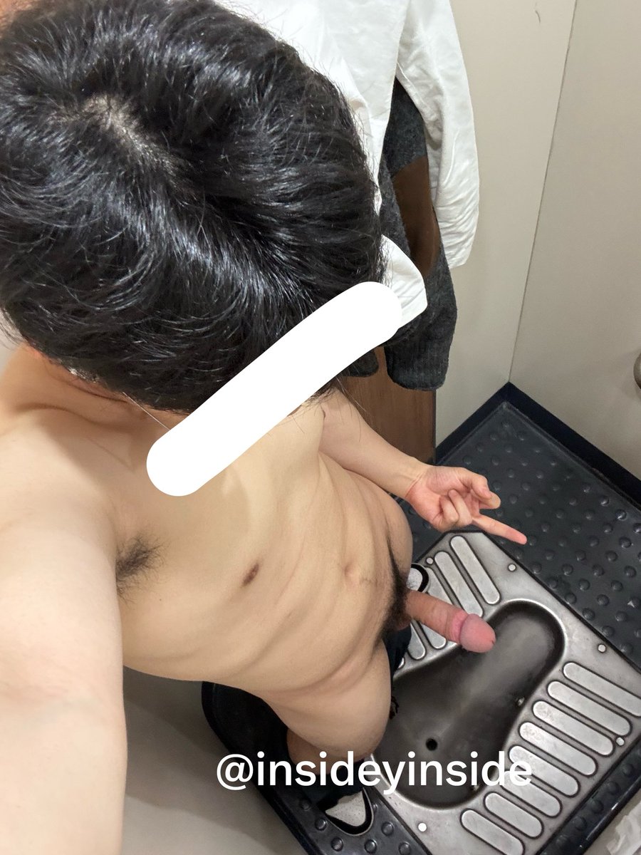 insideyinside's tweet photo. 一些暴露合集
P1优衣库2宿舍3高铁4飞机 https://t.co/2yVtNed8hb