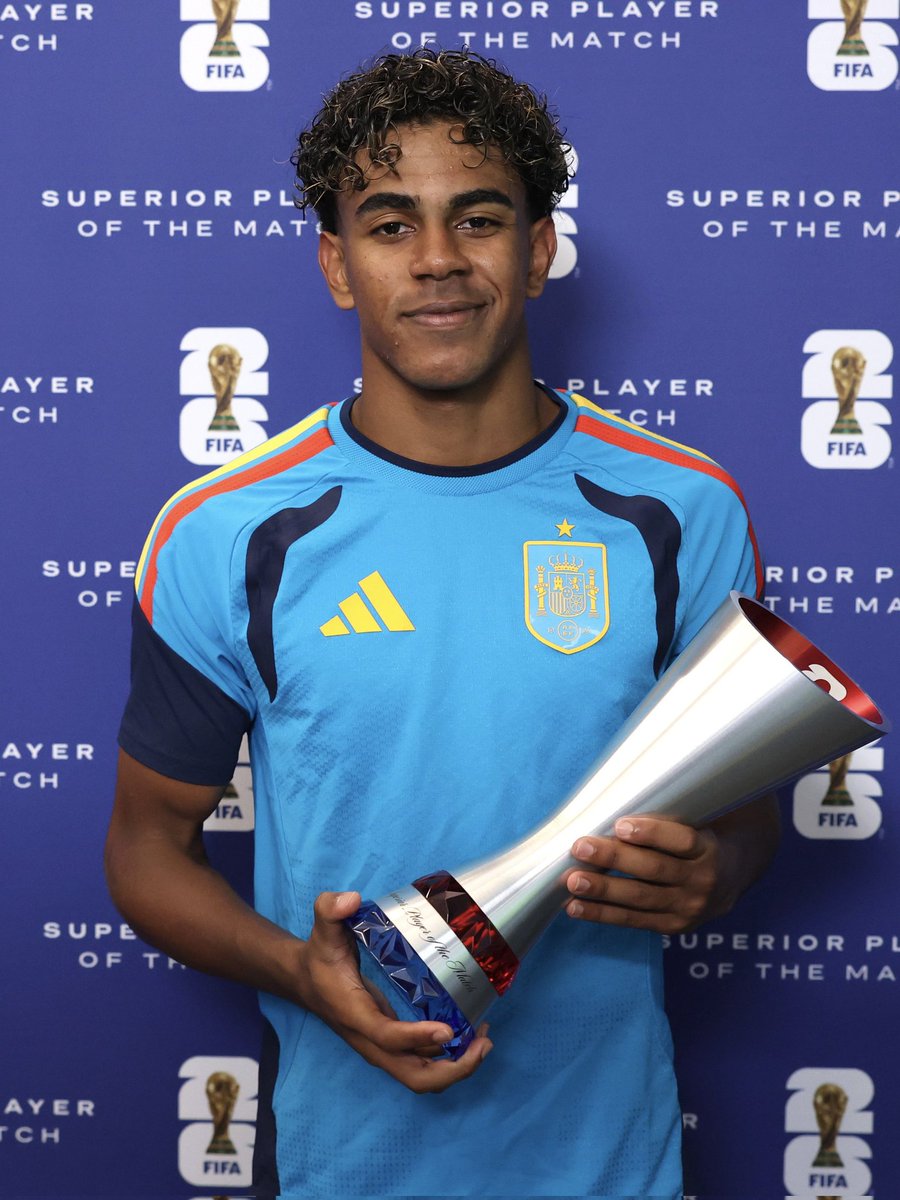 BViscaelBarca's tweet photo. Does Lamine Yamal deserve his MOTM award? https://t.co/a9c8JD9Mt4