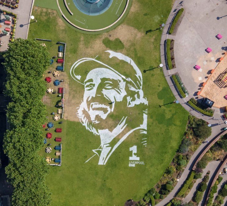 flushingitgolf's tweet photo. Liverpool One, a shopping center in Liverpool, has unveiled a 1000ft portrait of local lad, Tommy Fleetwood ahead of The Open at Royal Birkdale next week. 

How good is this 🏴󠁧󠁢󠁥󠁮󠁧󠁿 

@TommyFleetwood1 @Liverpool_ONE https://t.co/NFM7HgM1Xb