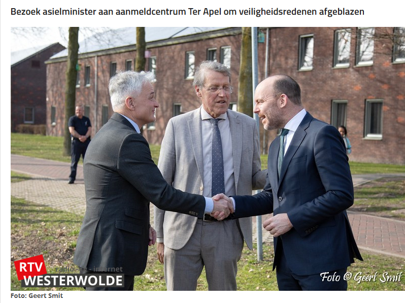ovcned's tweet photo. Zelf niet, met beveiliging, een uurtje naar een AZC durven

Maar overal honderdduizenden mensen 24/7 met deze ellende opzadelen 

Jaja het kabinet Jetten 

#stopasiel #asielwaanzin #TerApel https://t.co/1W5ZLAipKV