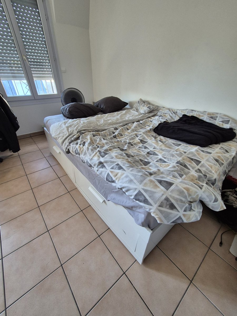 Red_Abitbol's tweet photo. - URGENT -
Je met en vente tout mon mobilier à venir récupérer en mains propres en Ile-de-France.

Je n'ai que 2 semaines top chrono pour tout vendre.
Négociations possibles.
Date limite 25 juillet.
👇👇👇 https://t.co/3ENYMOQKlJ https://t.co/2BqsD4G7mJ