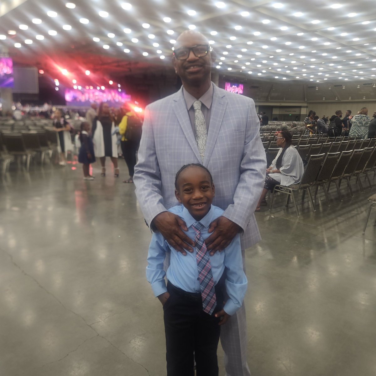 crazeear69's tweet photo. Its always good to comeback home and see family. Cogic Aim 2026. https://t.co/YiDRmGvsET