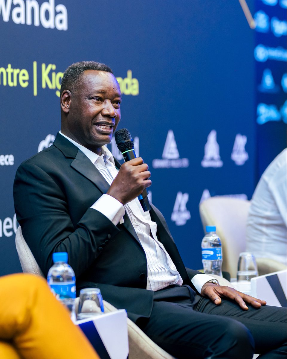 rasa_rwanda_'s tweet photo. Longin Rudasingwa has shaped generations of Rwandan football. Beyond the game, he has spent over 40 years serving the nation as a healthcare professional, entrepreneur and mentor, proving that true champions continue to impact lives long after the final whistle.

#RASA https://t.co/cnFJRaAjbF