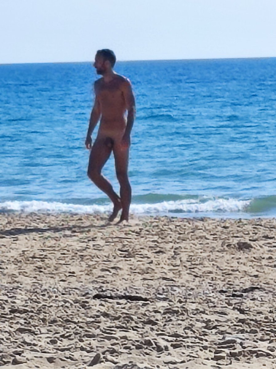 Caco47543934's tweet photo. A la plage cet après midi https://t.co/tHSnkO1ZBz