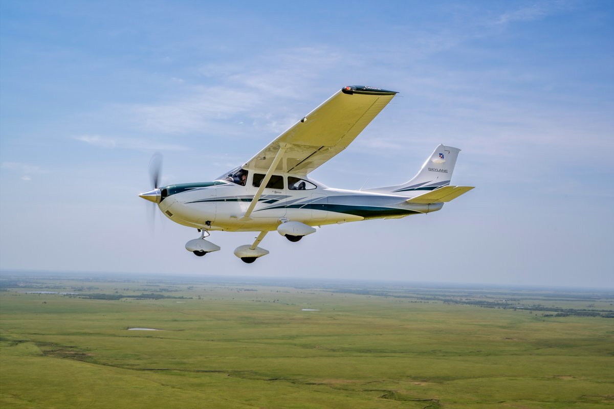 Cessna's tweet photo. Blue skies ahead. Where should you take the Skylane to today? ✈️ https://t.co/if2RsyrGJG
