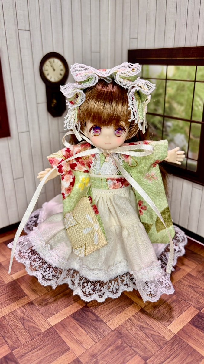 strawberrybear_'s tweet photo. 2026/7/12(日)　I・Doll VOL.77
Strawberry shine Doll ブース:G16
オビツ11サイズ⑩11
振り袖、帯一体型スカート、ハーフボンネットの3点セット和ドレスです
よろしくお願いします🌸
#アイドール東京　#オビツ11 https://t.co/VshQkGXhQ6