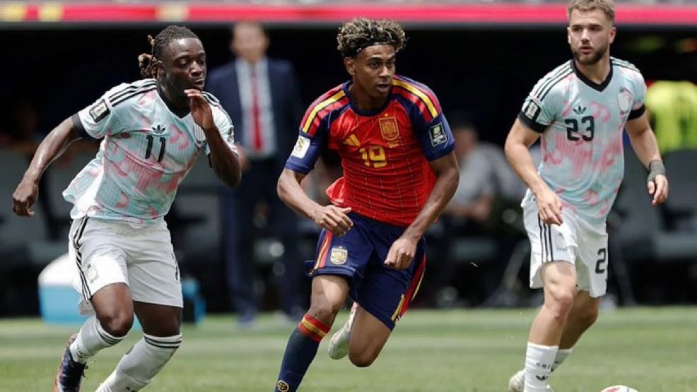 BViscaelBarca's tweet photo. Lamine Yamal performance  against  Belgium 🇧🇪 👏. https://t.co/lVyaFm5GDv