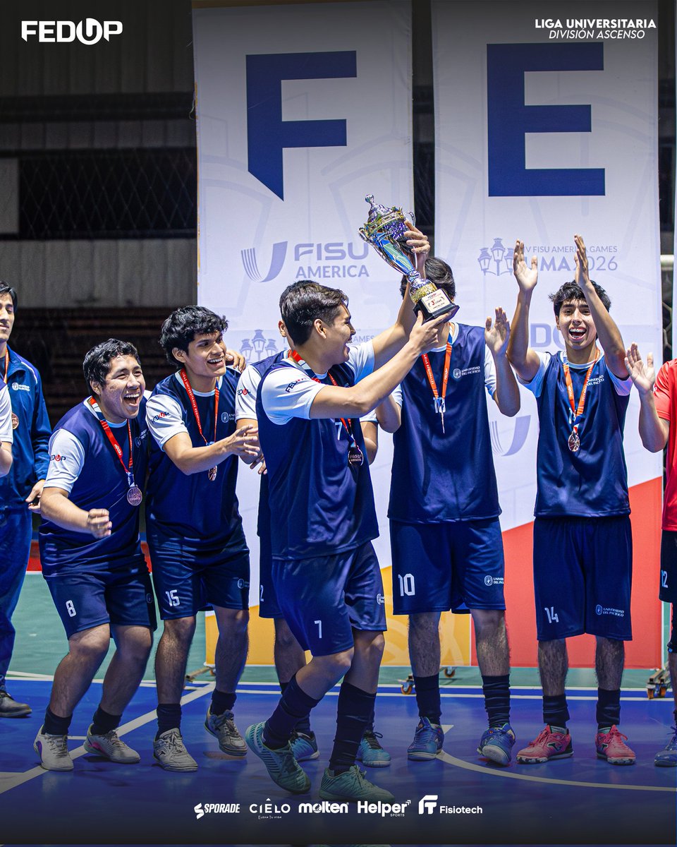 perufedup's tweet photo. 🏆🔥 ¡PACÍFICO AL PODIO! 🔥🏆

Tras un gran encuentro llena de emoción, entrega y espíritu competitivo, la #UP venció (5)1-1 (3) a la #EOPNP y define el tercer lugar de la FEDUP Liga Universitaria de Futsal Varones División Ascenso - Apertura 2026.

#LigaUniversitaria #FEDUP https://t.co/kQcdr2CvyL