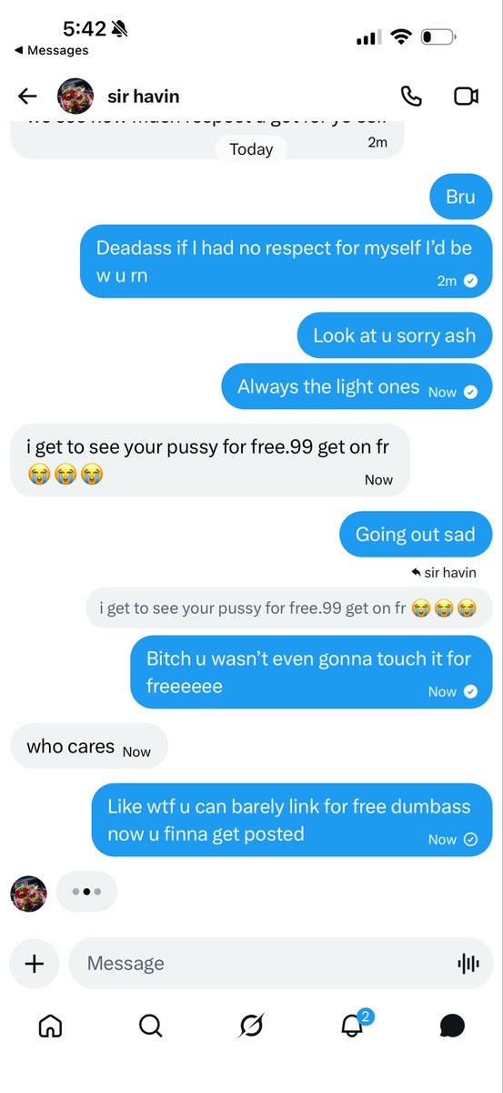 sukuwareruQuee's tweet photo. Chat this dude swear he wasn’t begging to link w me and swear im disrespectful and immature so how about I post this. 😭😭😭 https://t.co/K3evqZzGyL
