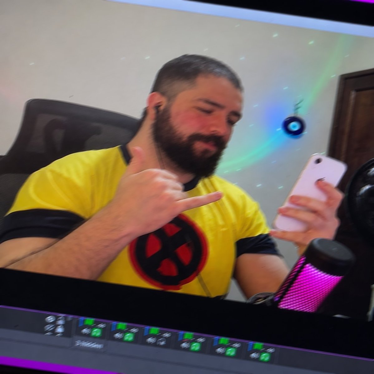 Luke Leo tweet media
