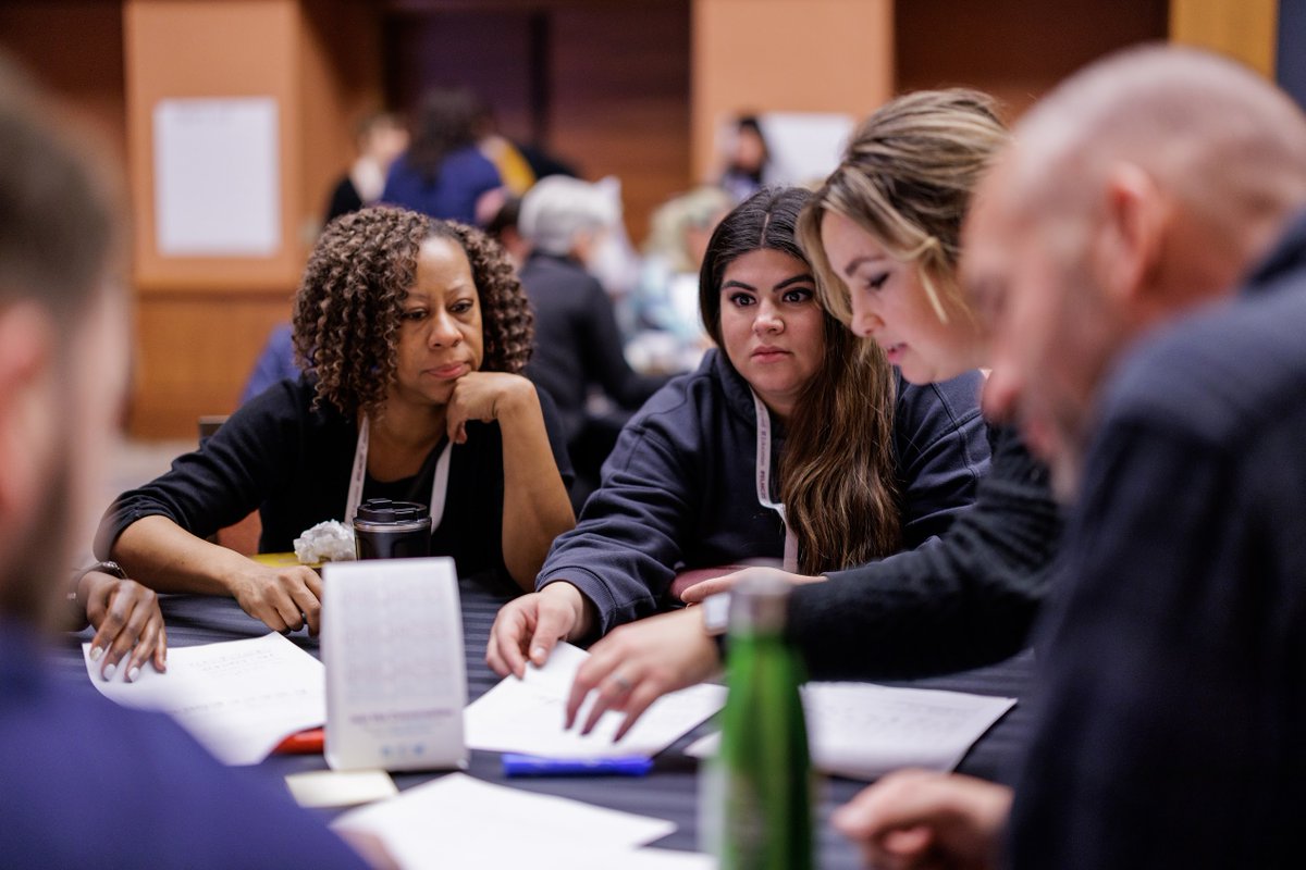 ELeducation's tweet photo. Check out our upcoming institutes and professional learning opportunities. Explore upcoming sessions and find the learning experience that's right for you and your team.

https://t.co/RS31SDLM6m

#WeAreCrew #ELEducation https://t.co/kbevQ5eJNl
