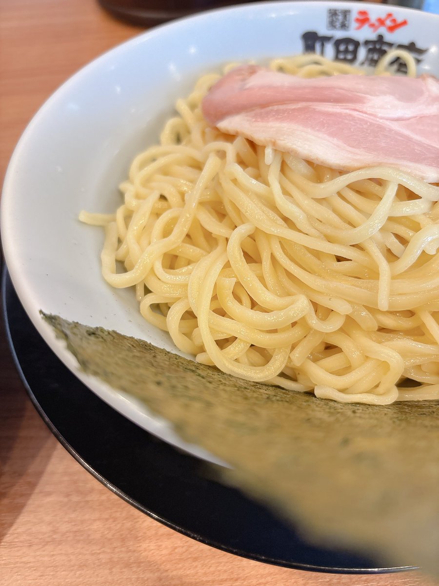 papieruru's tweet photo. なんか画像の表示変わりましたね https://t.co/9ZTySyOWKC